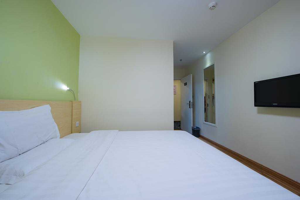 7Days Inn Foshan Zumiao Baihua Plaza Екстериор снимка
